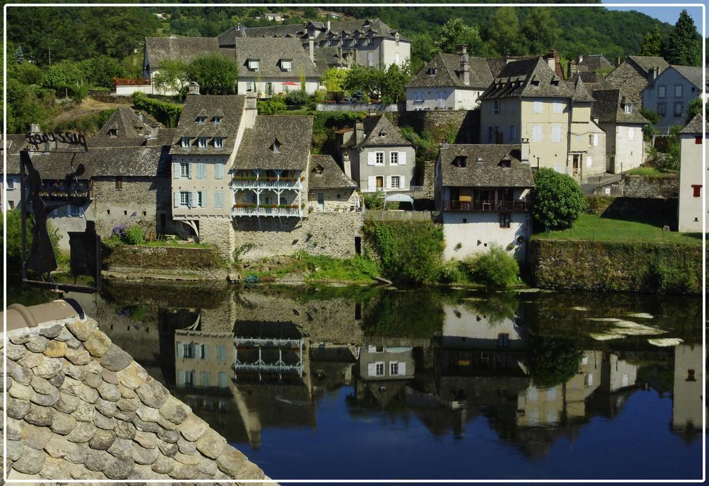 Gite de la Genevrière Saint-Chamant Extérieur photo