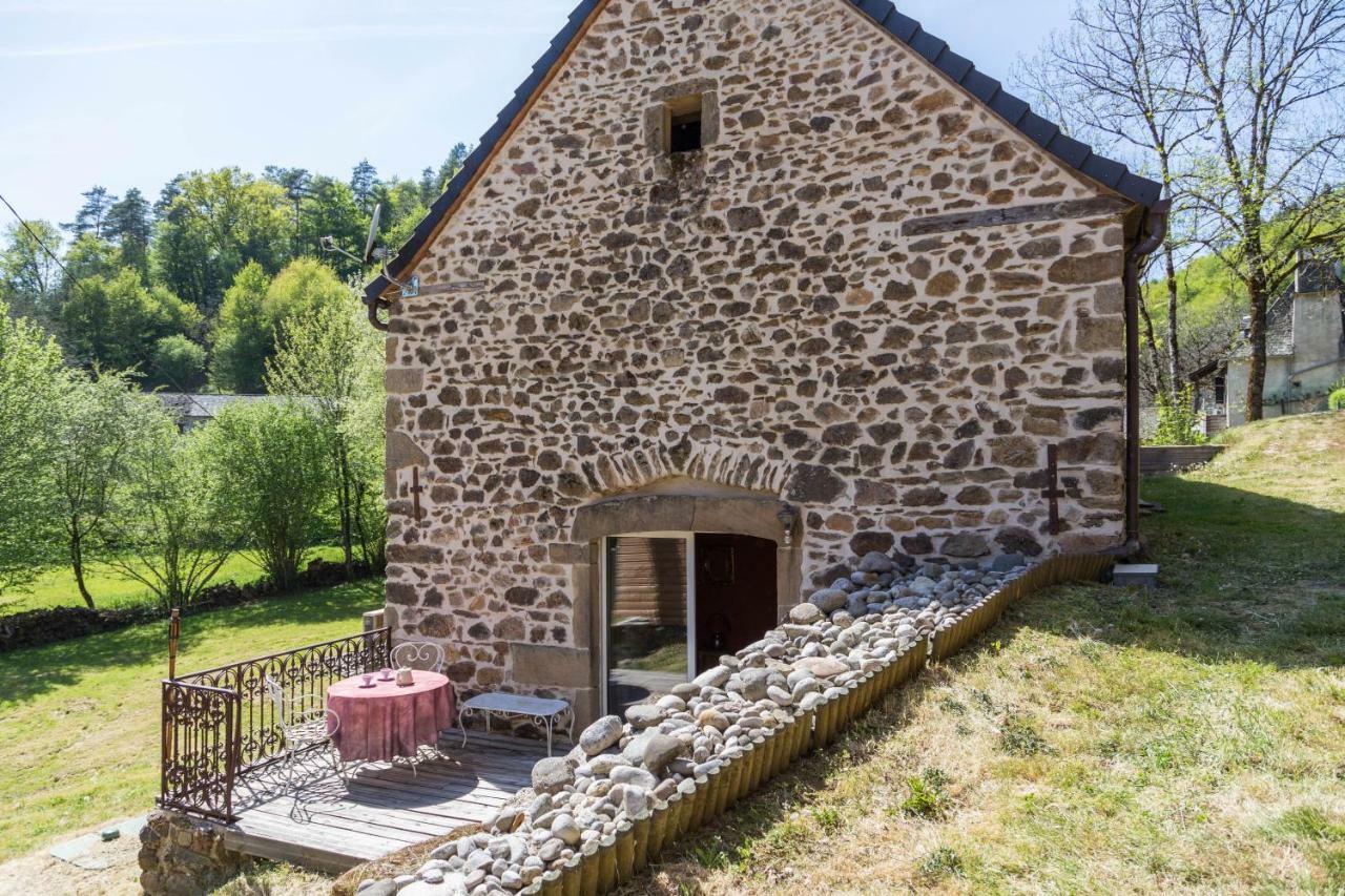Gite de la Genevrière Saint-Chamant Extérieur photo
